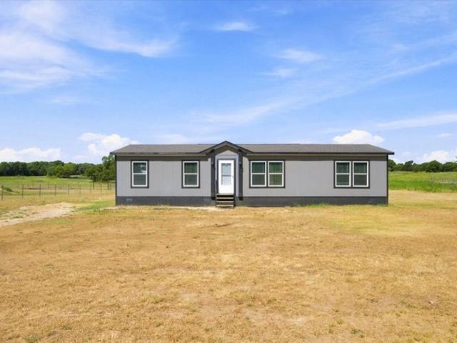 House for sale in Cumby, Texas