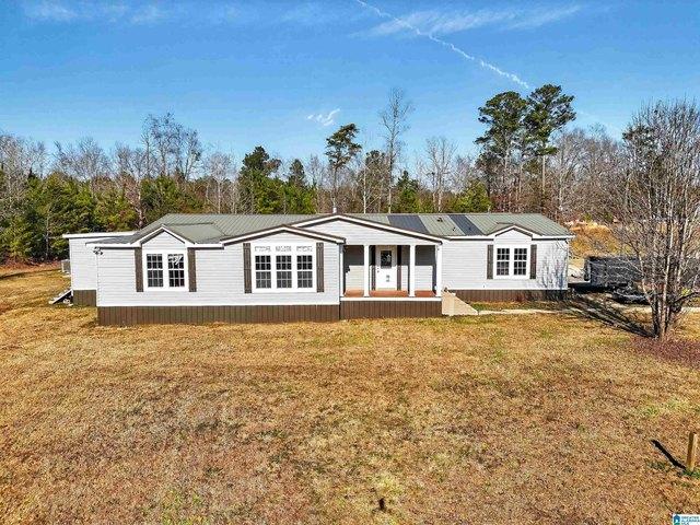 House for sale in Clanton, Alabama