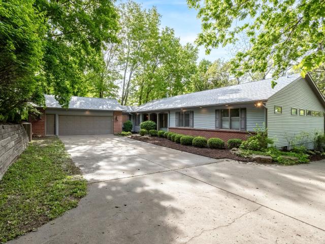 House for sale in Davenport, Iowa