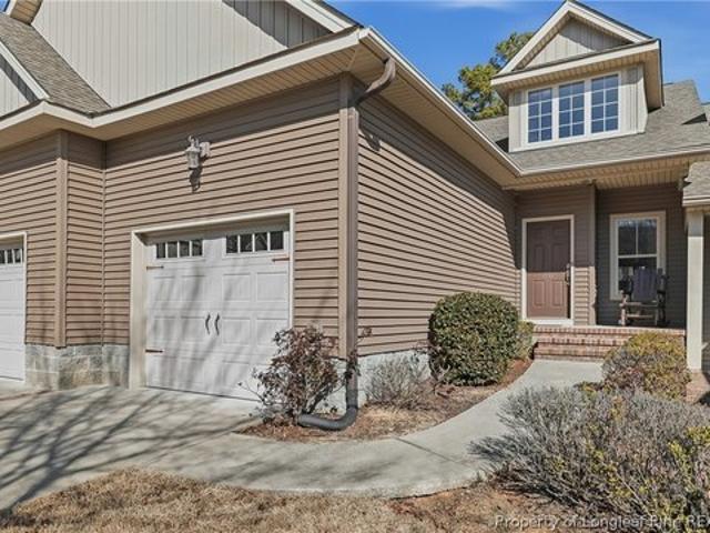 Townhouse for sale in Southern Pines, North Carolina