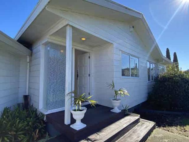 House for rent in Howick, Oroua County