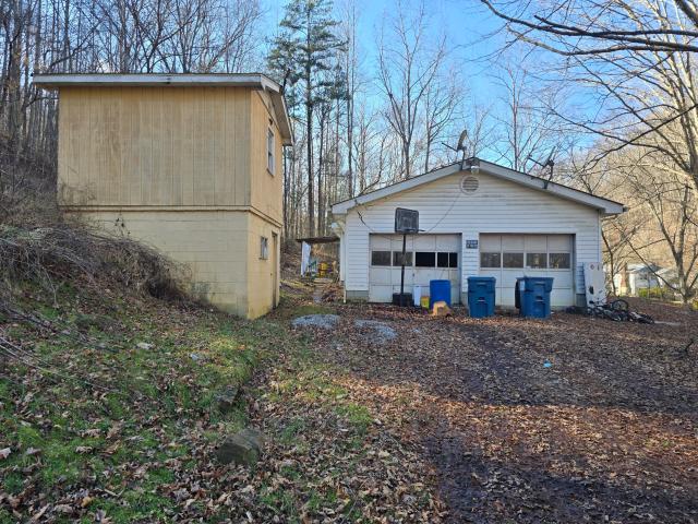 House for sale in Leslie, Kentucky