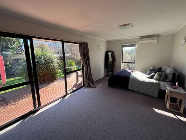 House for rent in Chaslands, Canterbury