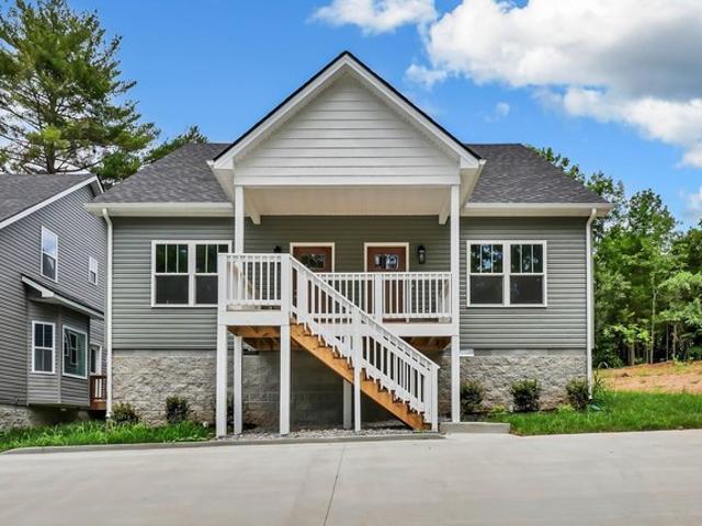 House for sale in Hadley Hills, Clarksville