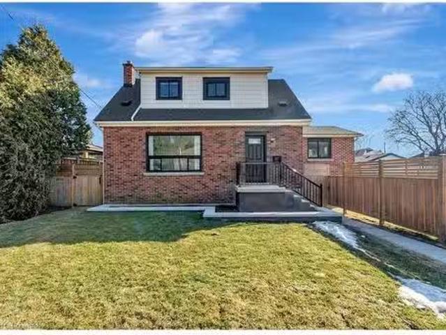 House for sale in Ancaster, Ontario