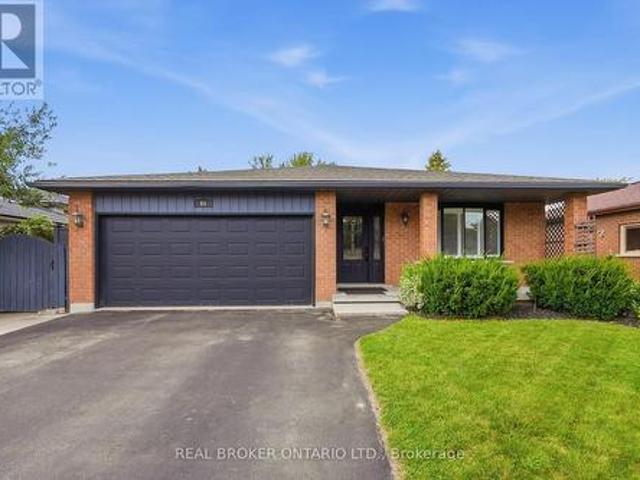 House for sale in Idlewood, Kitchener