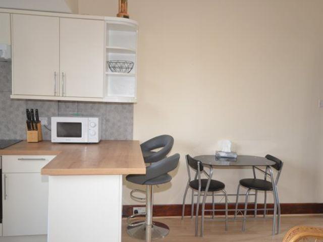 Apartment for rent in Sunnybank, Ballindoch