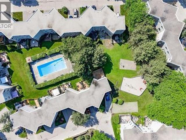 Townhouse for sale in Kitchener, Ontario