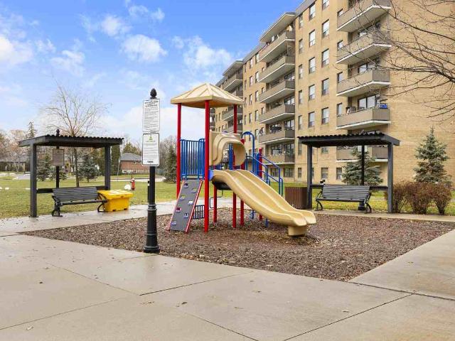 Apartment for rent in Woburn, Ontario