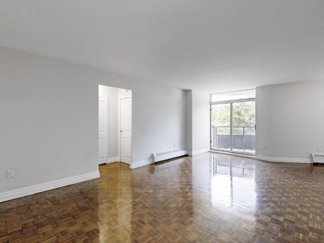 Apartment for rent in Memorial Village, Ajax
