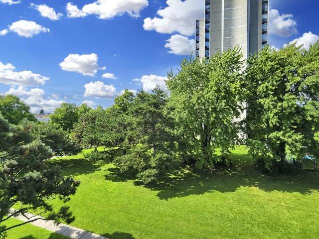 Apartment for rent in Memorial Village, Ajax