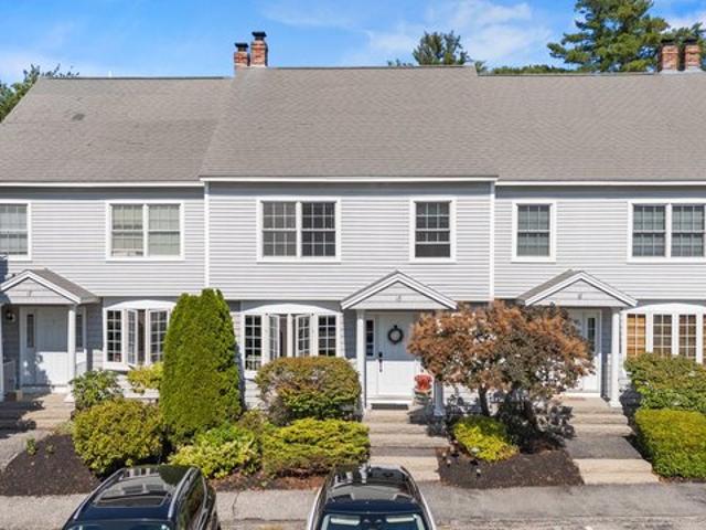 Townhouse for sale in South Portland, Maine