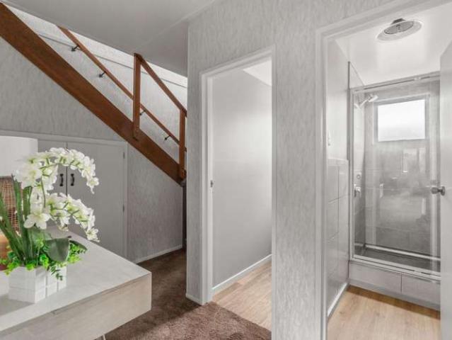 House for sale in Otakou