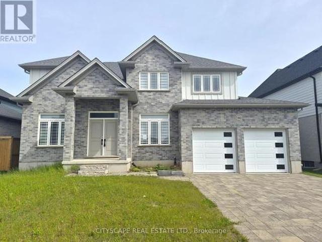 House for sale in Thames Centre, Ontario