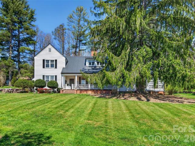 House for sale in Spruce Pine, North Carolina