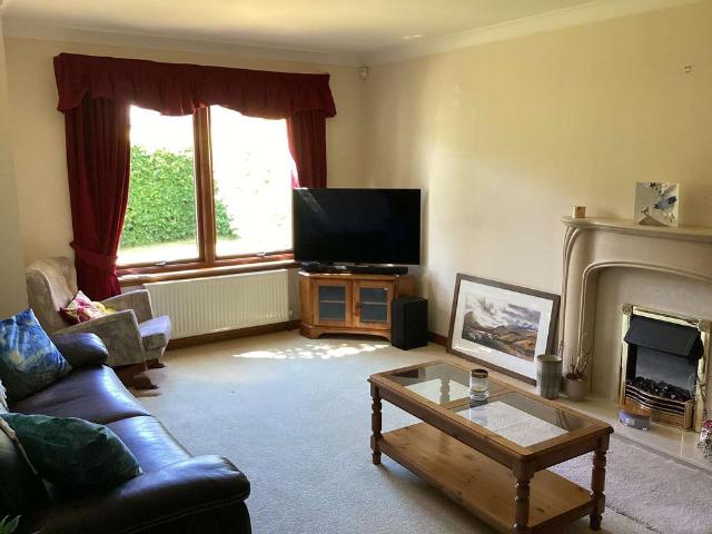 House for rent in Oakbank, Moneydie