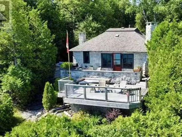 House for sale in Lions Head, Ontario