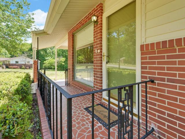 House for sale in Hartwell, Georgia