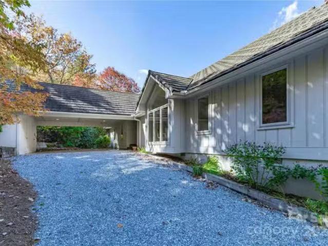 House for sale in Brevard