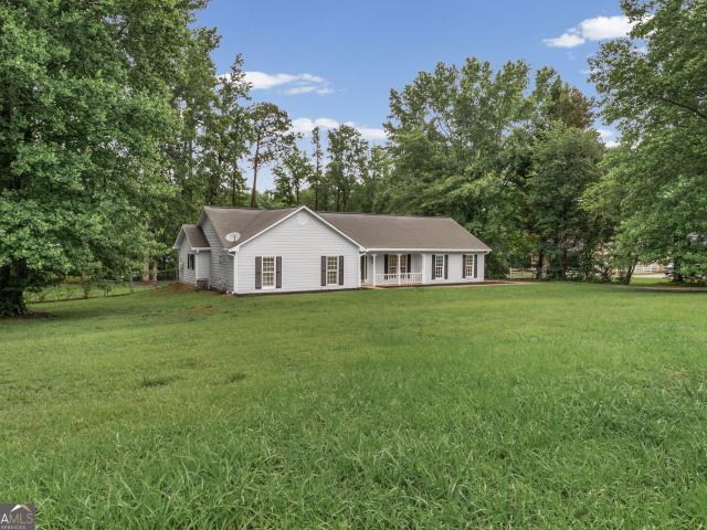 House for sale in Sharpsburg, Coweta County