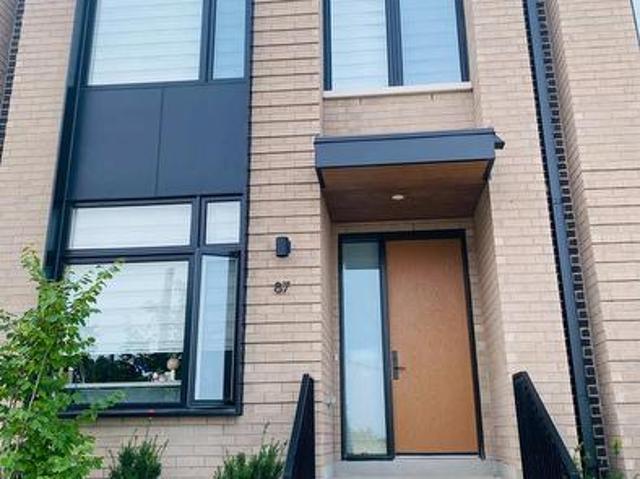 Townhouse for rent in Mississauga, Ontario