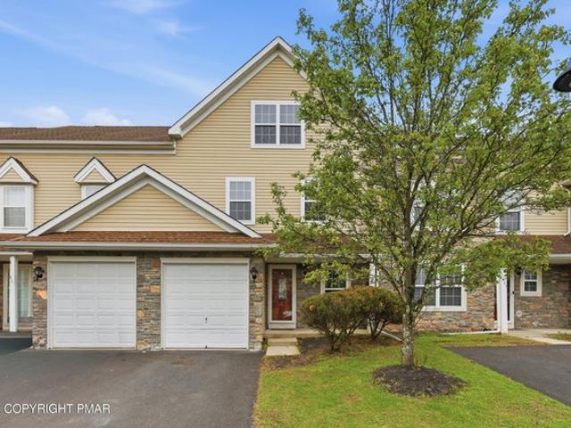 Townhouse for sale in East Stroudsburg, Pennsylvania