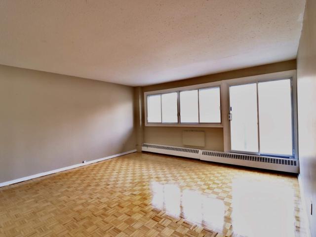 Apartment for rent in Mulhurst Bay, Ontario