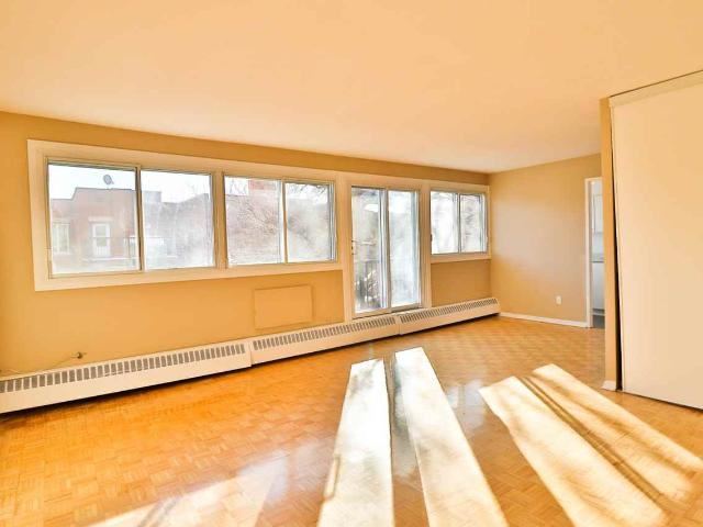 Apartment for rent in Mulhurst Bay, Ontario