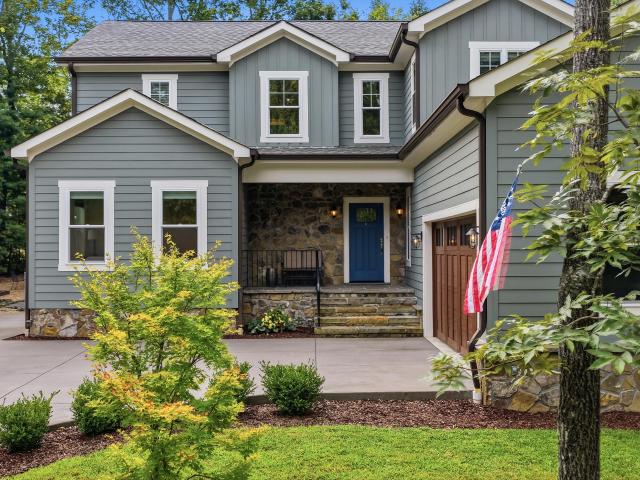 House for sale in Lookout Mountain, Georgia