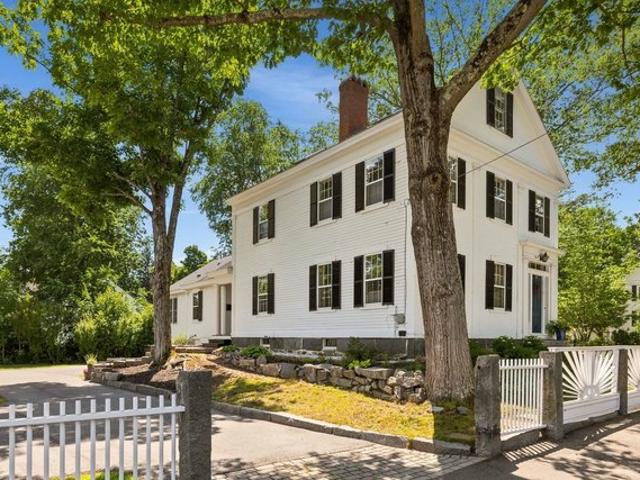 House for sale in New Hampshire