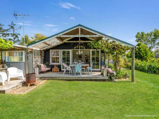 Property for sale in Kawau Island