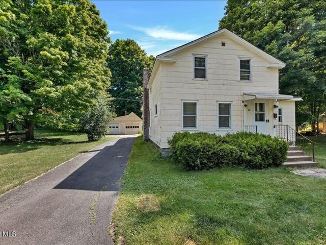 House for sale in Saratoga, New York