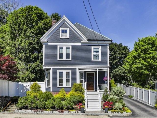 House for sale in Amesbury, Massachusetts
