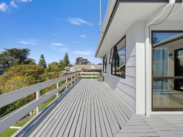 House for sale in Nelson City, Cable Bay