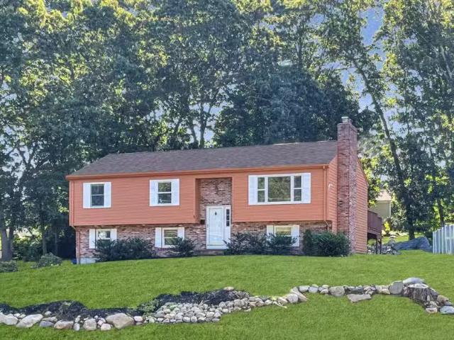 House for rent in Warwick