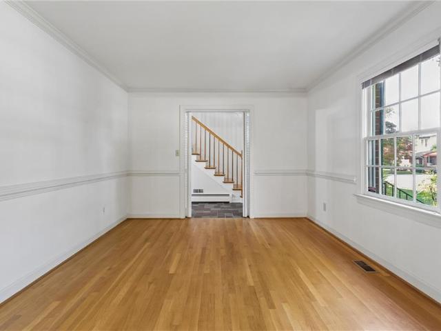 House for sale in Willow Beach, Hampton