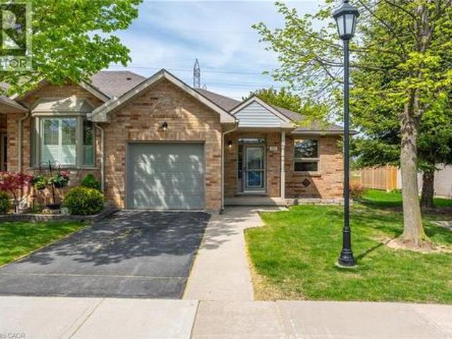 House for sale in Ancaster, Ontario