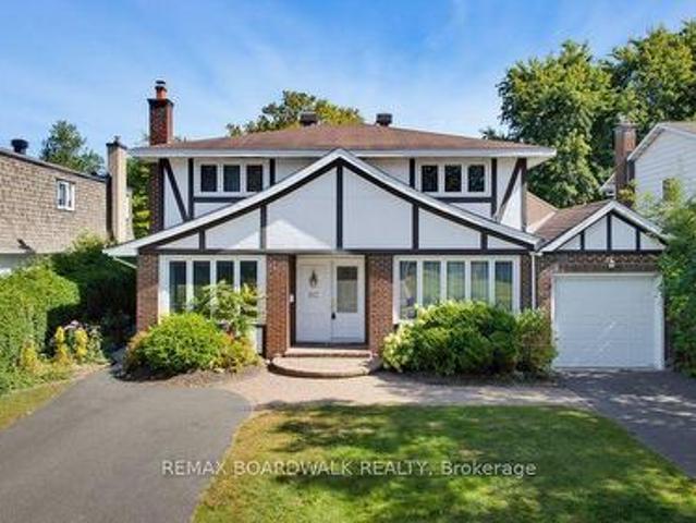 House for sale in Blackburn Hamlet, Ottawa