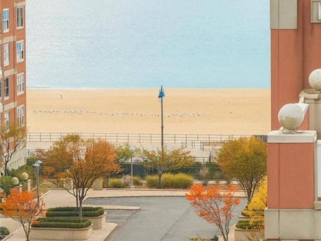 Condo for sale in Arverne, New York