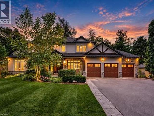 House for sale in Ancaster, Ontario