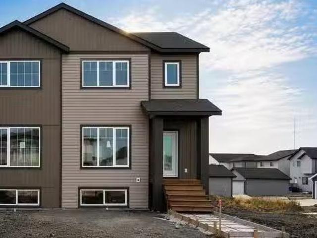 House for sale in East St. Paul, Manitoba