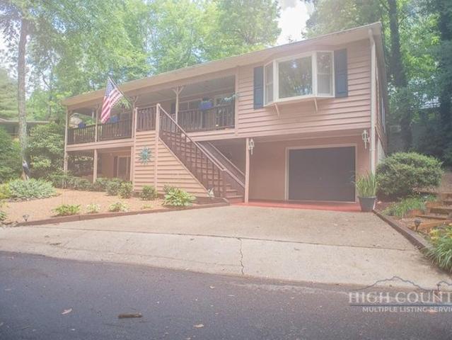 House for sale in Avery, North Carolina