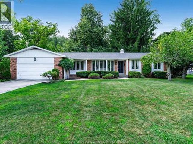 House for sale in Kingsville, Ontario