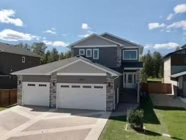 House for sale in Whitecourt, Alberta