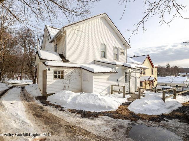 House for sale in Claverack, New York