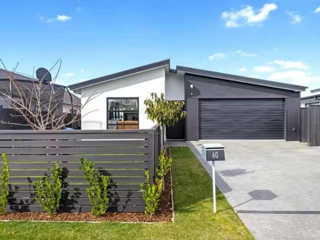 House for sale in Woodend, Canterbury