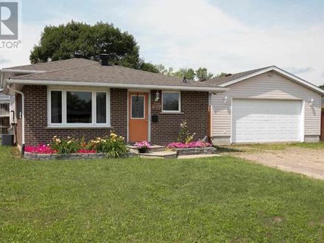 House for sale in Sault Sainte Marie, Ontario