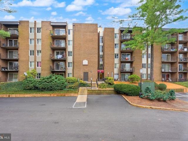 Condo for sale in Virginia