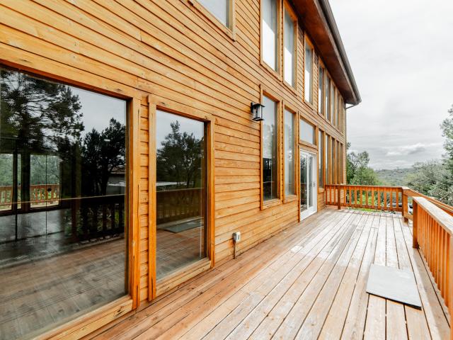 House for sale in Cedar Crest, New Mexico