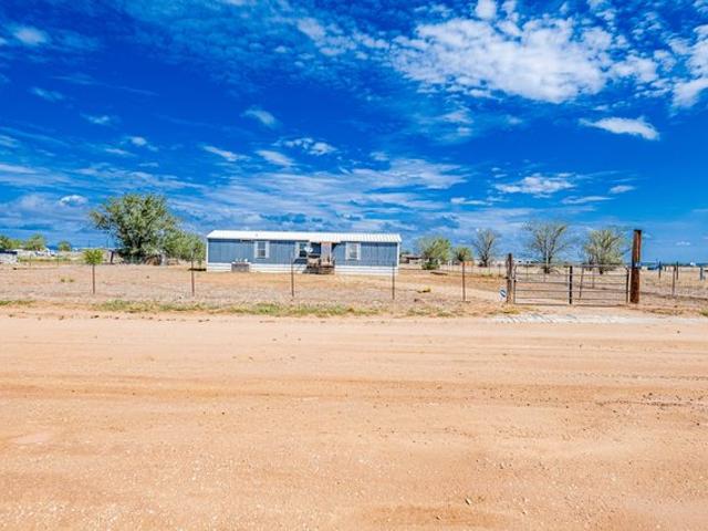 House for sale in Moriarty, Torrance County